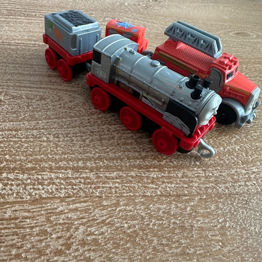 Push Along TrackMaster Train Engine Bundle - Picture 2 of 5